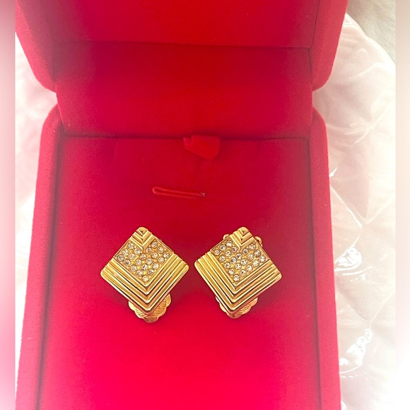EUC Christian Dior Vintage Earrings - Picture 1 of 8